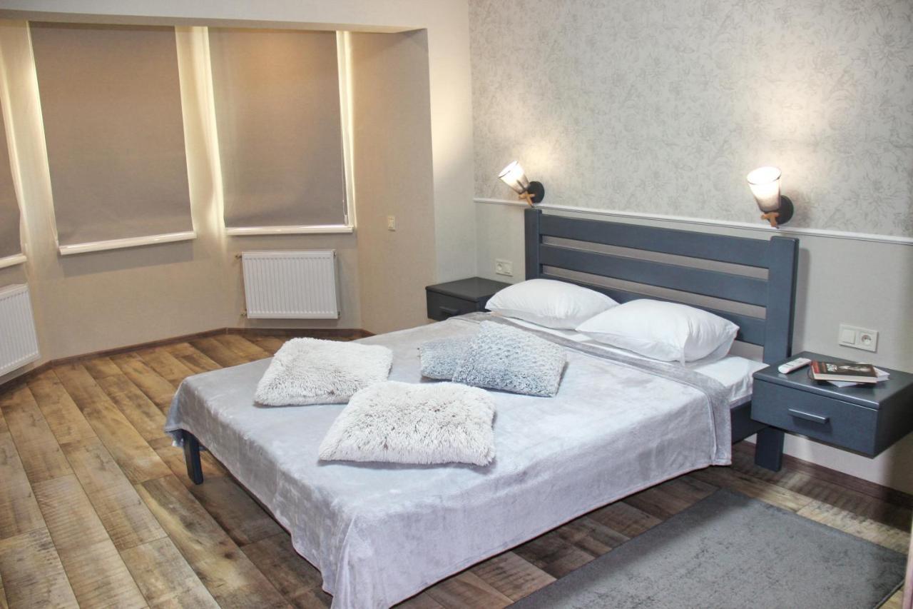 Molex Apartments 3 Chernihiv Ngoại thất bức ảnh